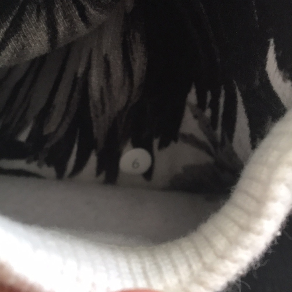 lululemon athletica Black & White Floral Hoodie Jacket - Picture 7 of 8